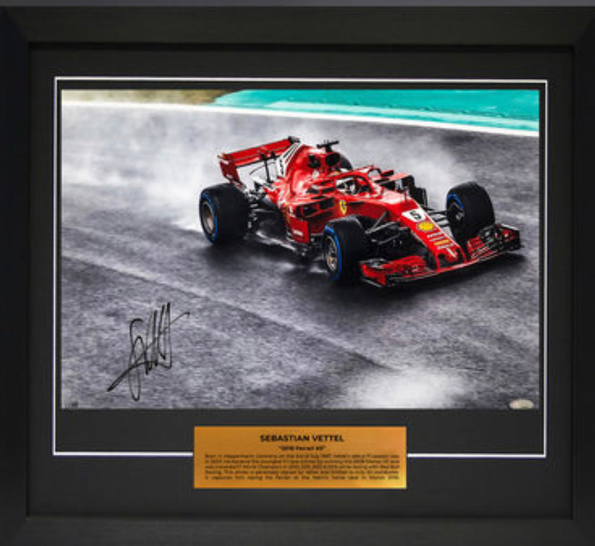Foto Firmada por Sebastian Vettel | Ferrari F1 2018 – Enmarcada y de Colección