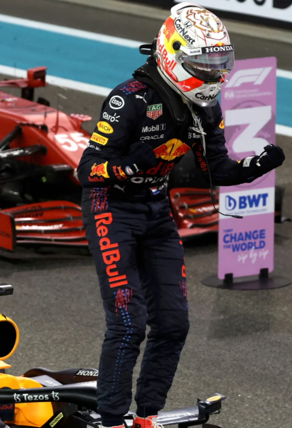 Guantes Puma Usados por Max Verstappen – Temporada 2021 | Campeonato Más Disputado de la Historia